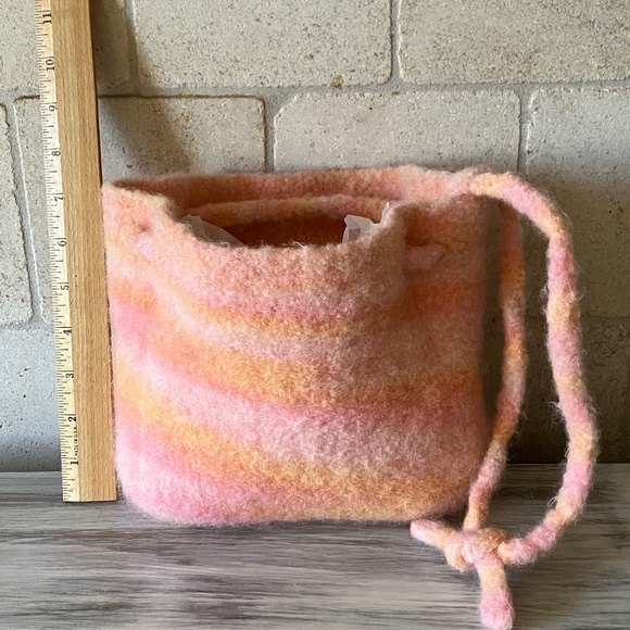 Handcrafted Knit Felted Wool Small Tote Handbag Purse Pink and Orange Colors - Picture 3 of 8